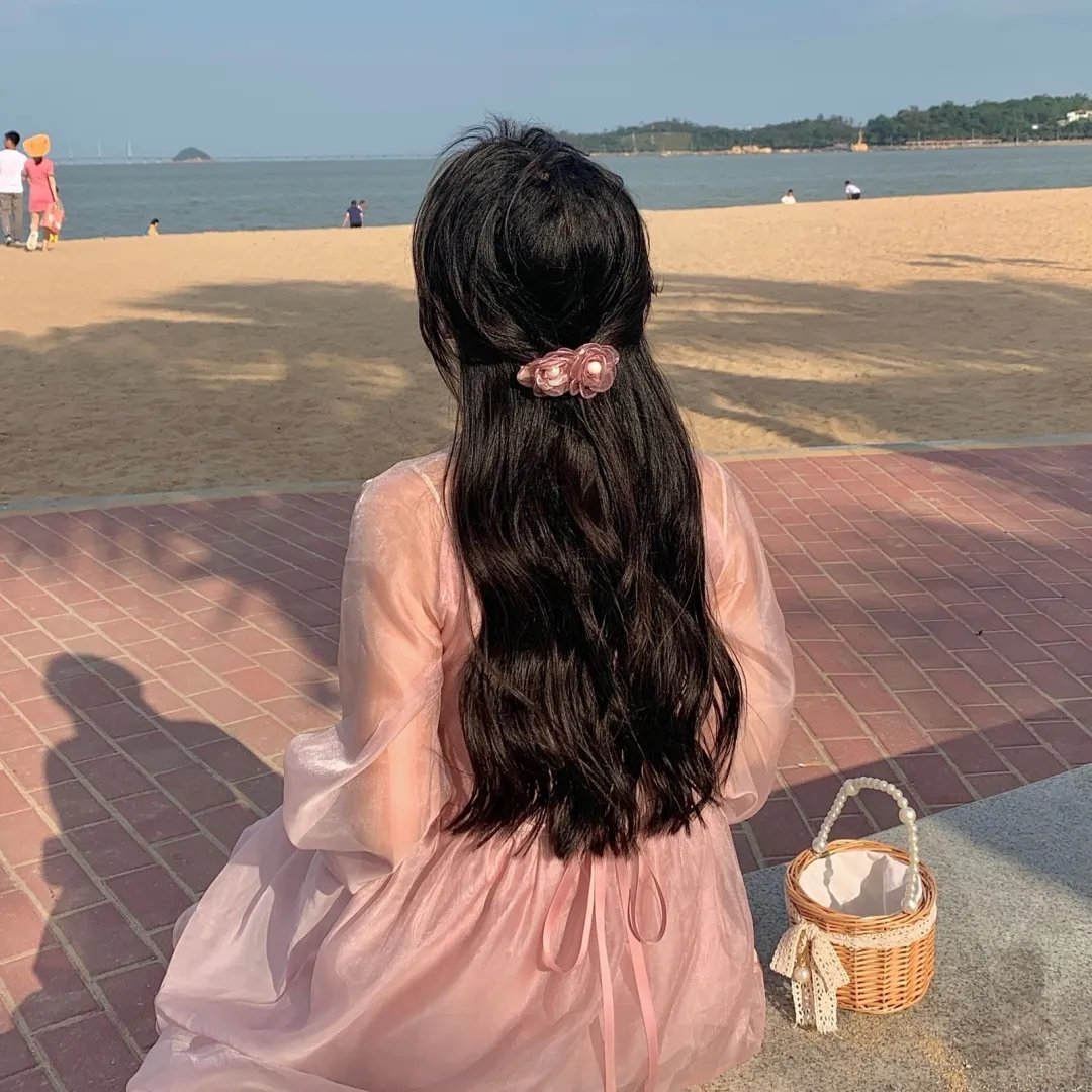 娜娜向前冲